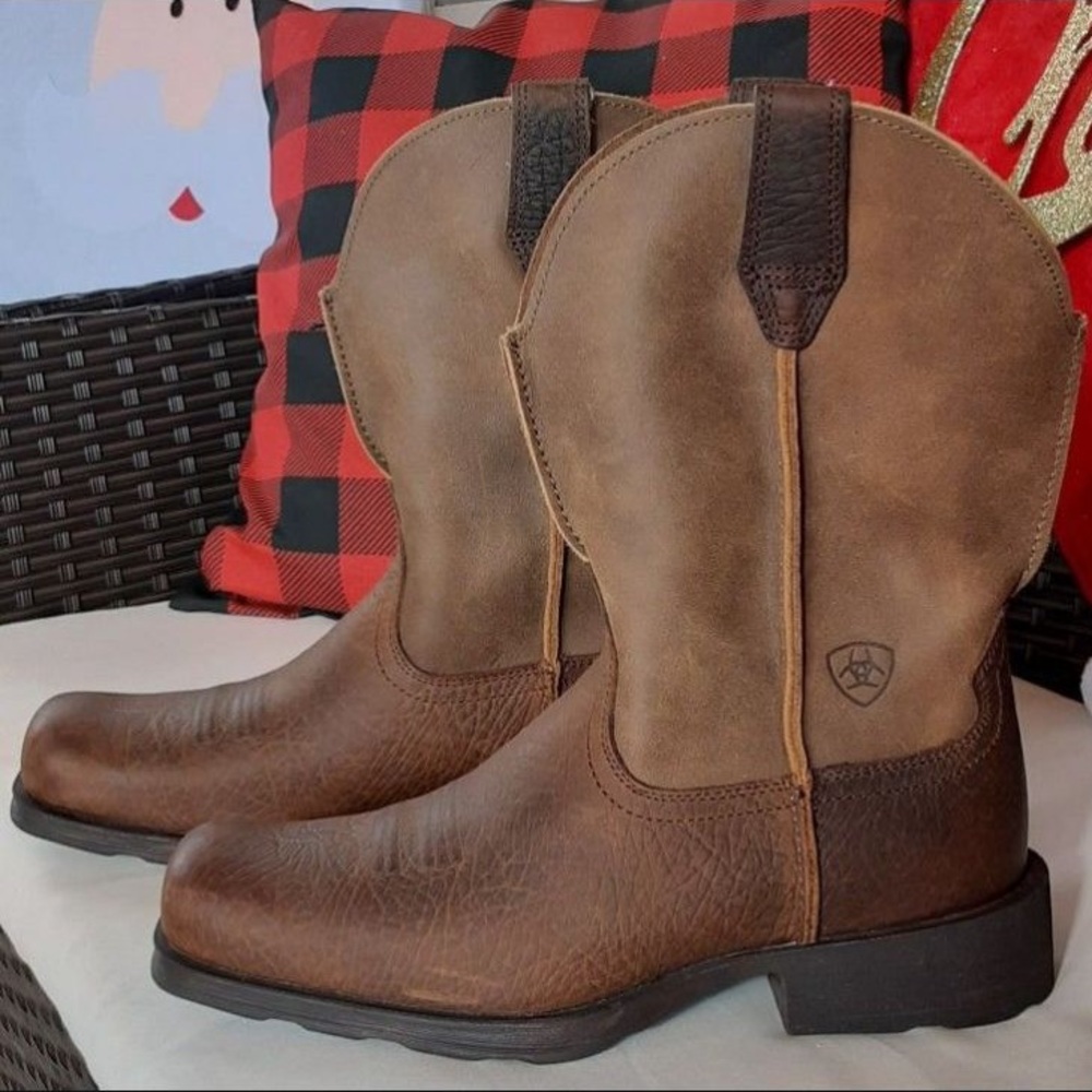 Ariat Men’s Rambler Earth Brown Square Toe Boots 10002317